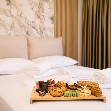 Akar Hotel Ulcinj Ngoại thất bức ảnh